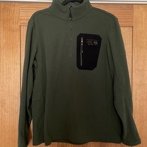 Men’s Mountain Hard Wear Quarter Zip